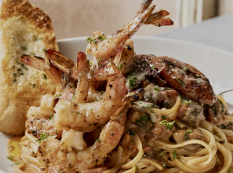 Pappadeaux Seafood Kitchen signature dishes Pasta Mardi Gras
Atlantic Salmon Alexander Cakes
Catfish Fillets